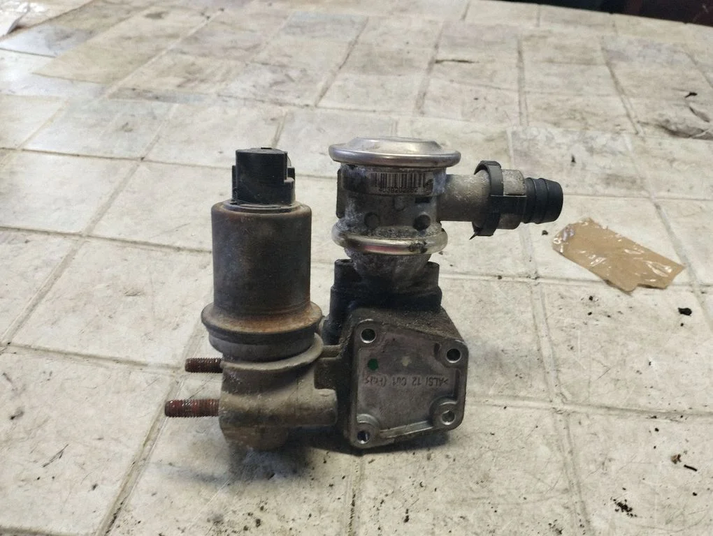 EGR valve – Skoda Octavia Mk1 (1U) (1996-2004)