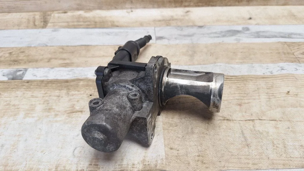 EGR valve 038131501AD