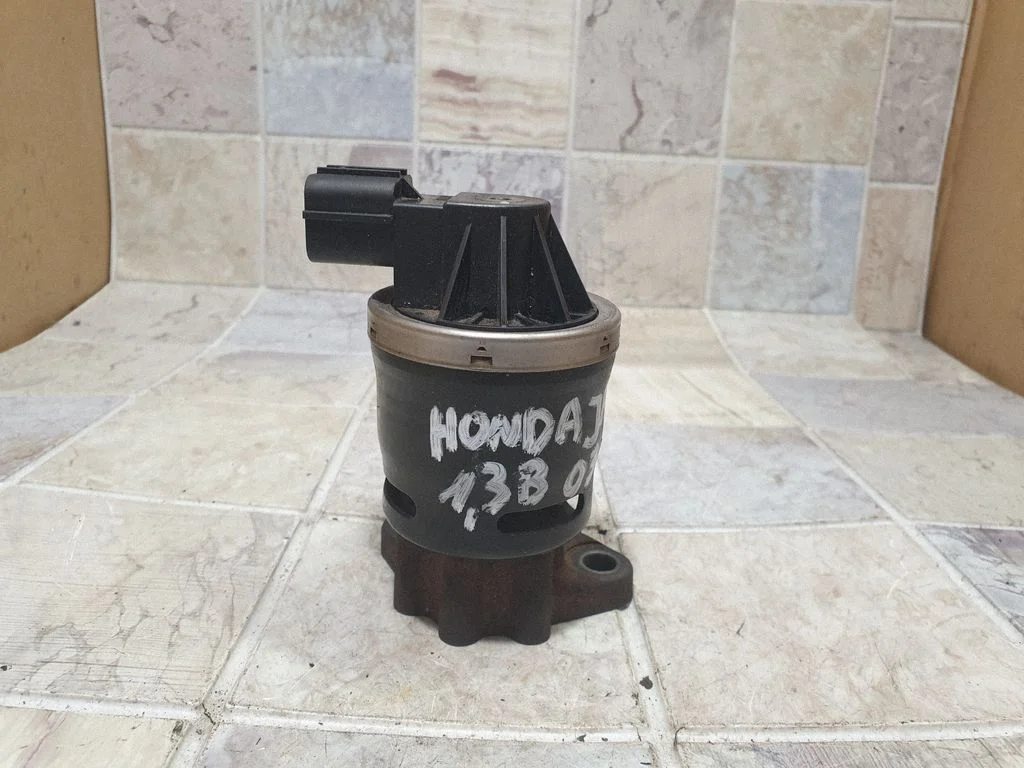 EGR valve 13133912