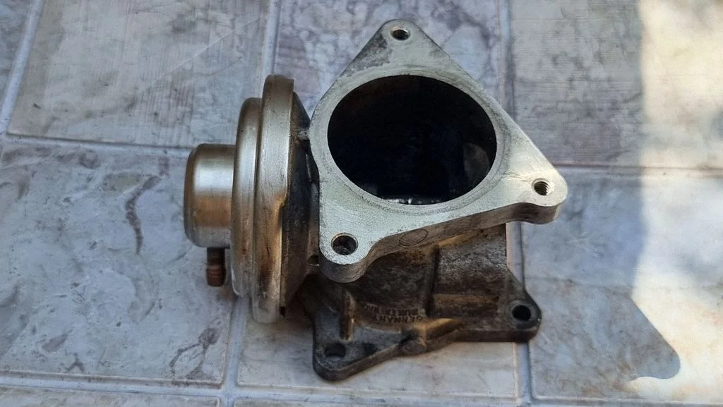 EGR vārsts 038129637D