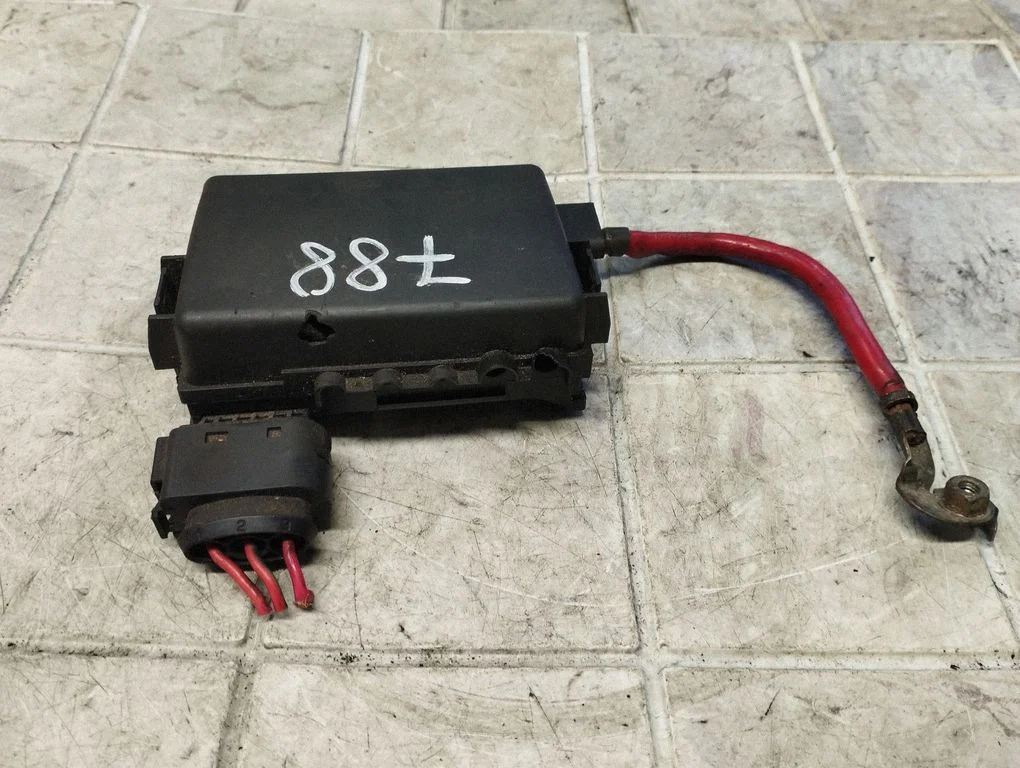 Plussjuhe (aku) – Volkswagen Golf IV (1998-2005)