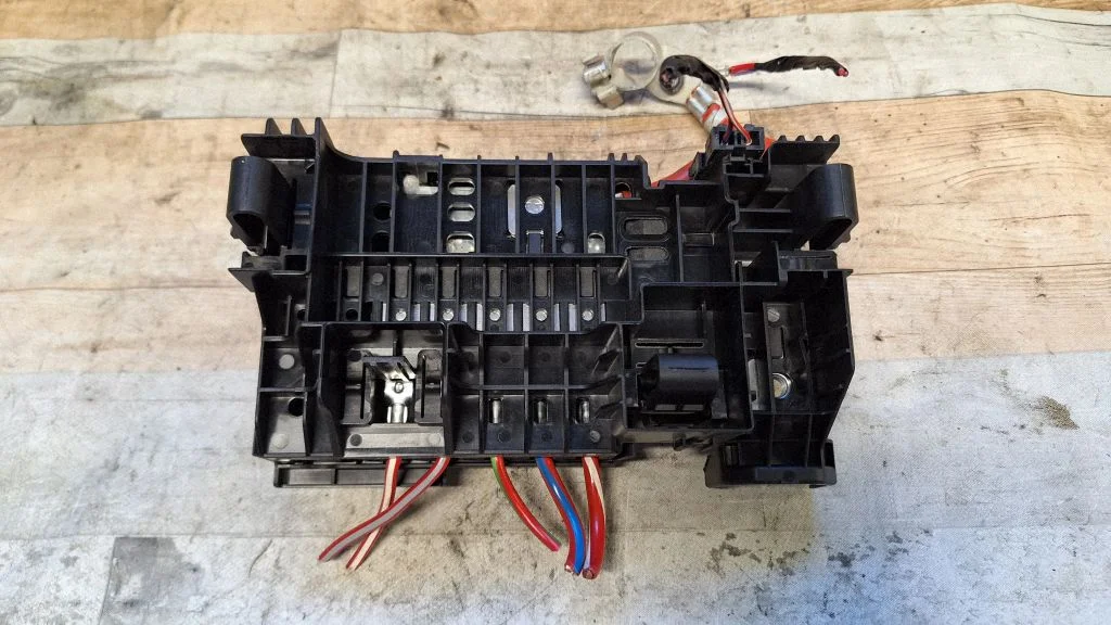 Positive wiring loom 39023242
