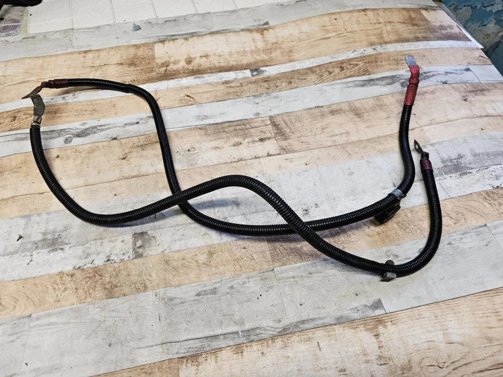 Positive wiring loom – BMW 7 Series F01 F02 F03 F04 (2008-2016)