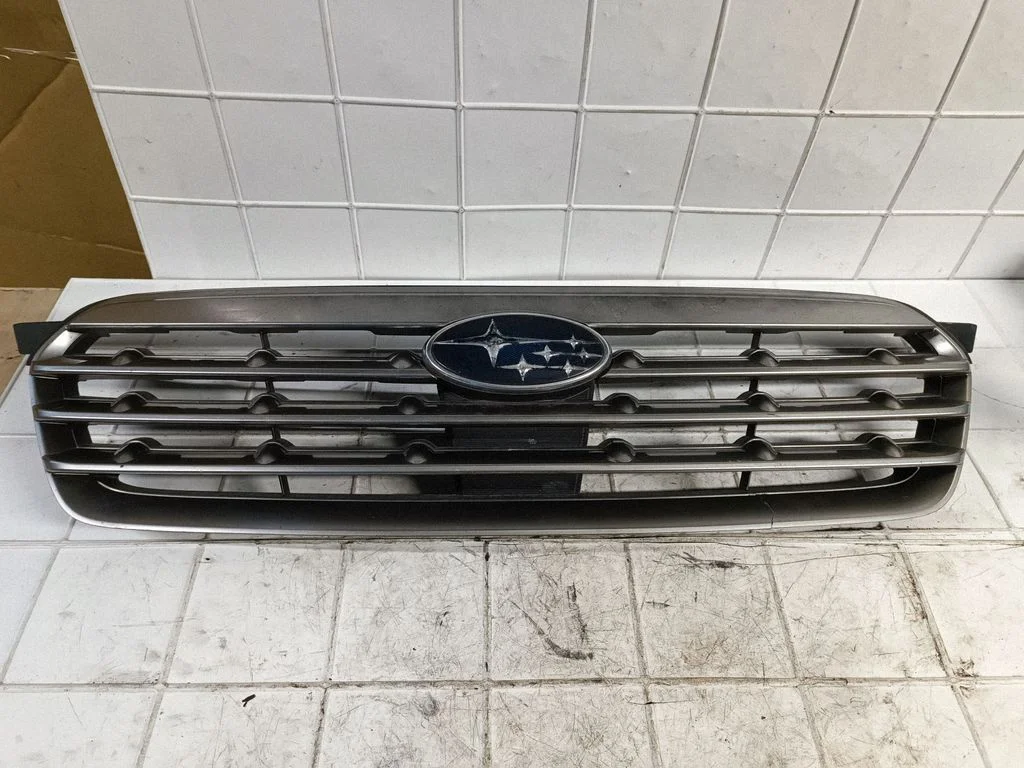 Front grill 91121AG160