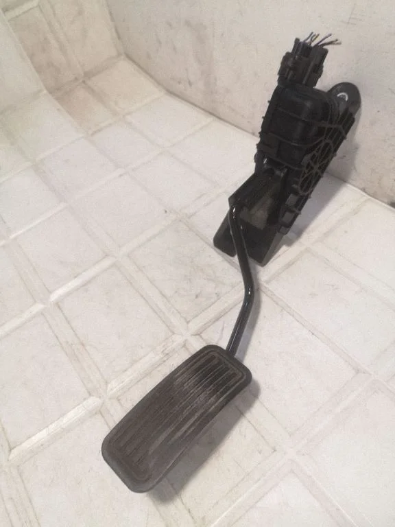 Gaasipedaal CC3441600