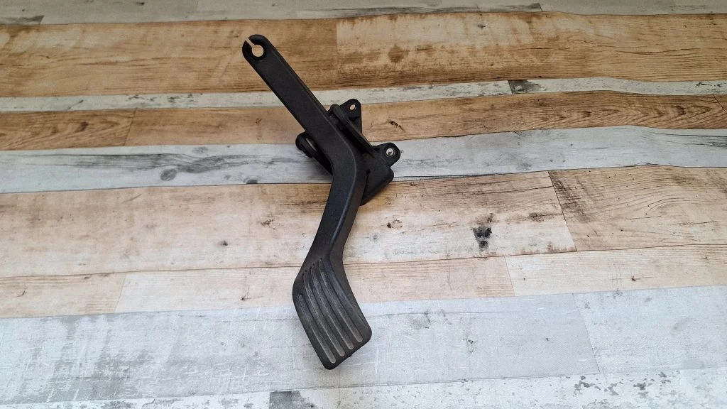 Gaasipedaal – Ford Focus C-MAX (2003-2010)