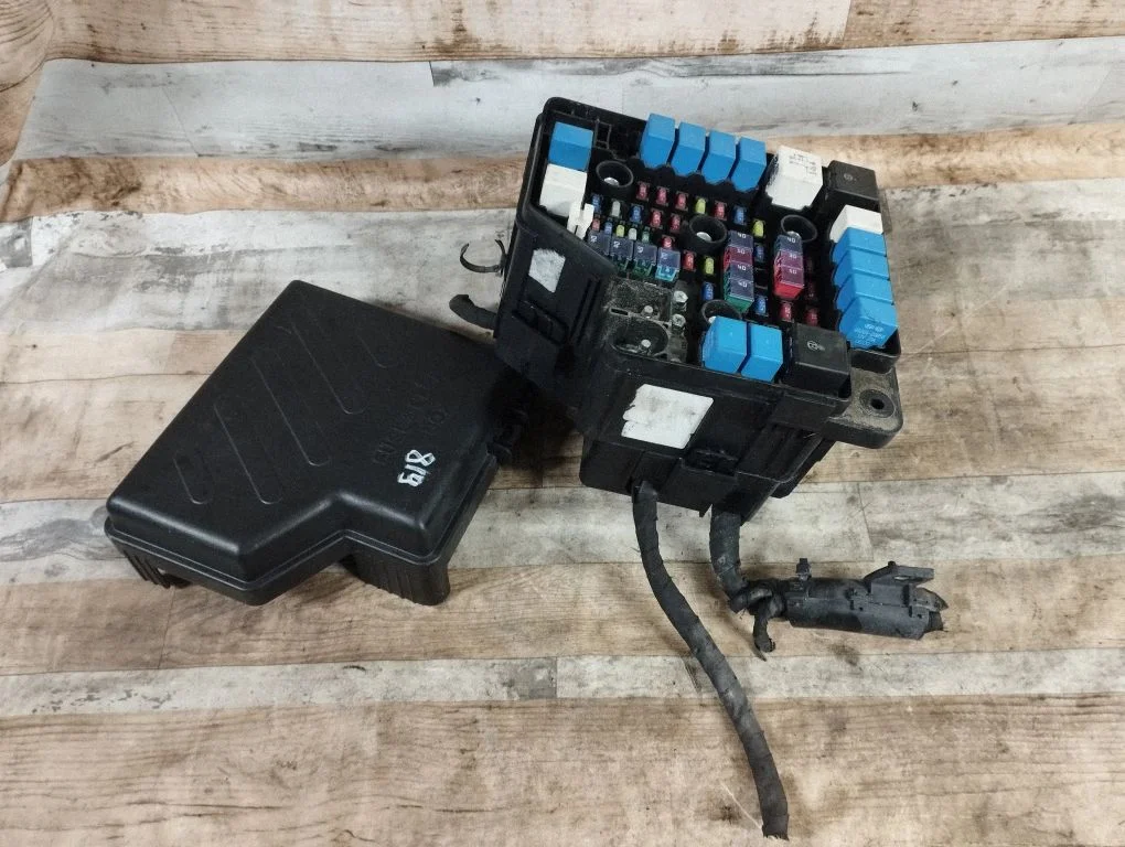 Fuse box set
