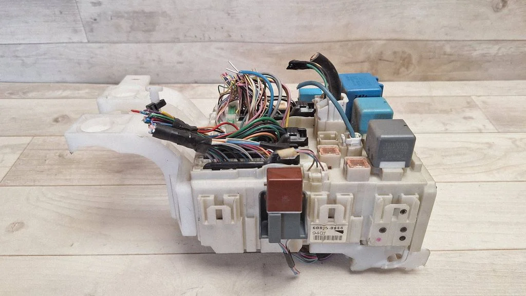 Fuse module 8273052700