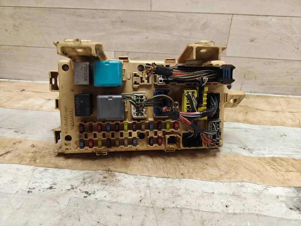 Fuse module 82641CA030F