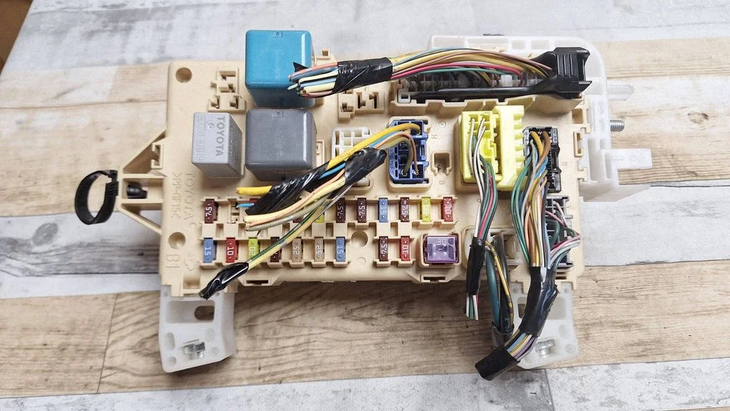 Fuse module 892210F010
