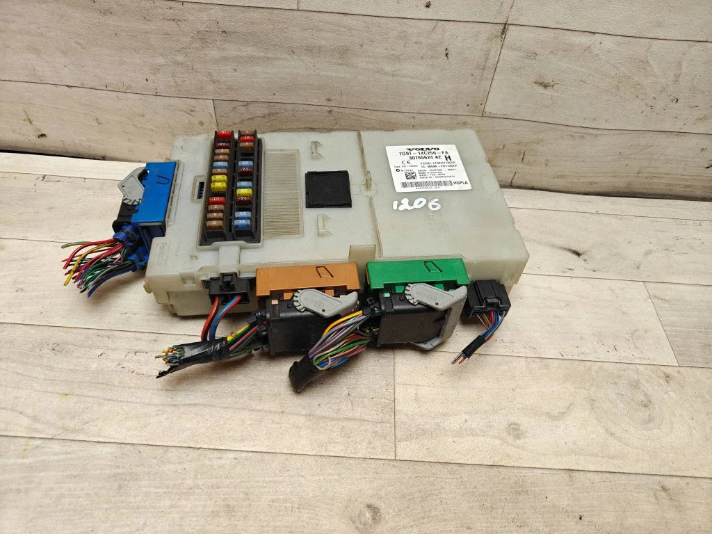 Moduł bezpieczników 7G9T14C256FA