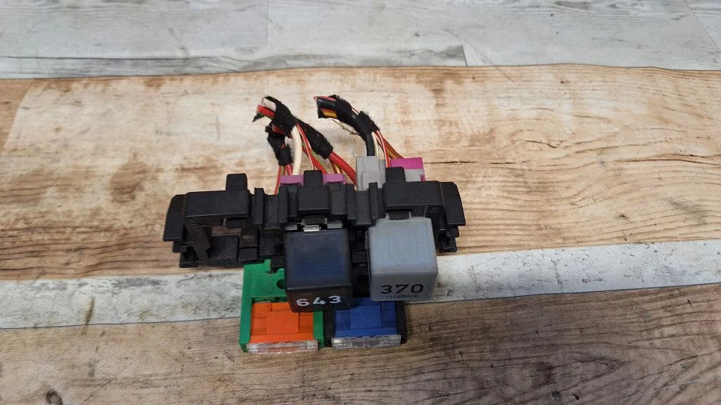 Fuse module 4F1937503A