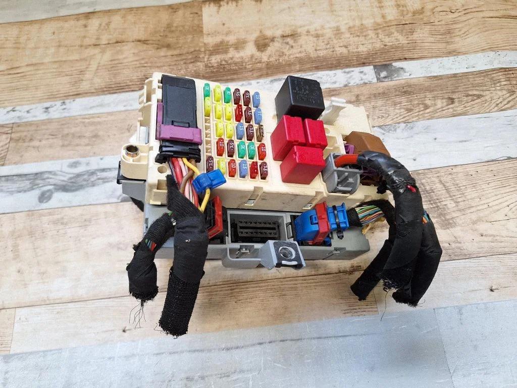 Drošinātāju bloks 50504672