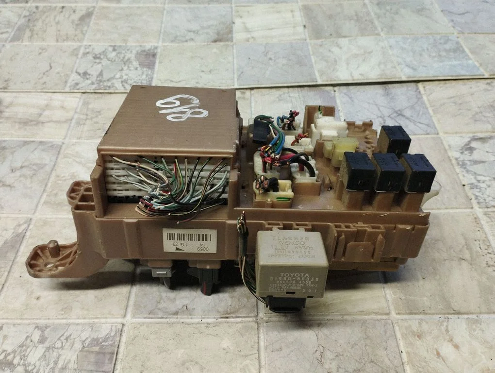 Drošinātāju bloks 8264113040
