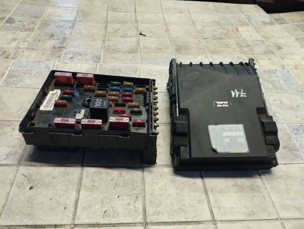 Drošinātāju bloks 3C0937125