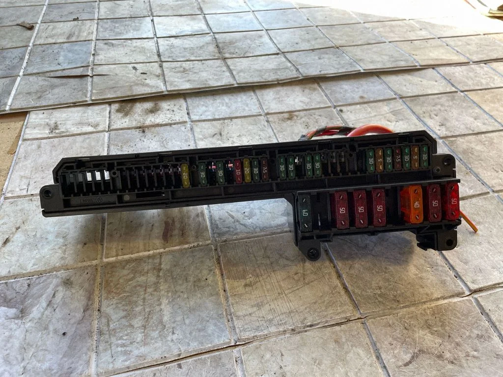 Fuse module 25613290