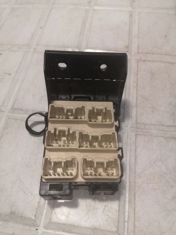 Fuse module 8273405030