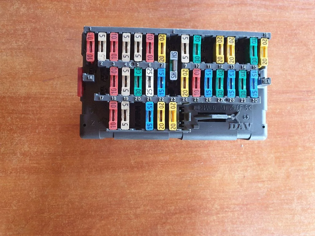 Fuse module 9568591280