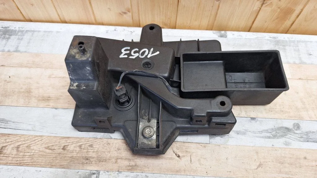 Battery tray 05109648AA