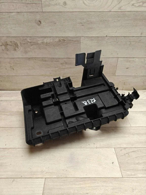 Battery tray 13167332