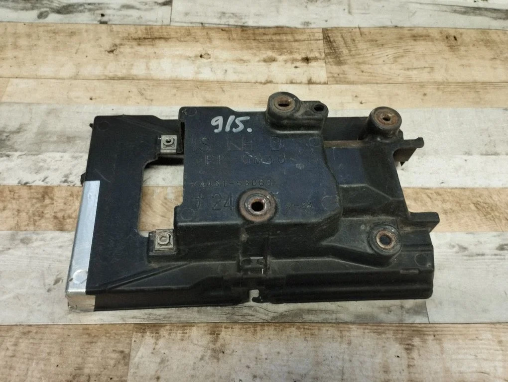 Aku alus – Lexus IS 220D-250-350 (2006-2013)