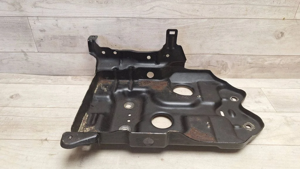 Battery tray