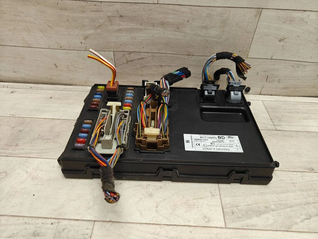 Comfort/convenience module 8C1T14A073BD