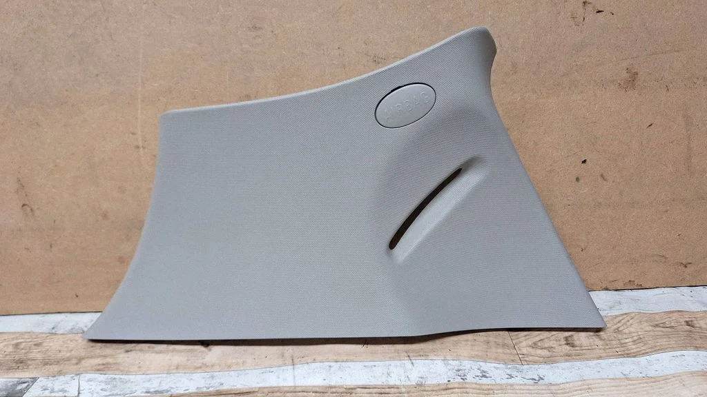 Muu salongiosa – Chevrolet Sonic (2011-2015), tagumine vasak