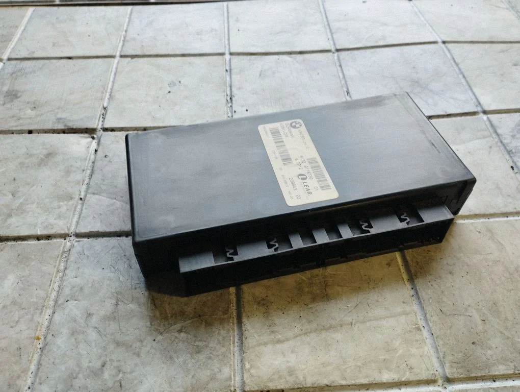 Comfort/convenience module 6135911873001