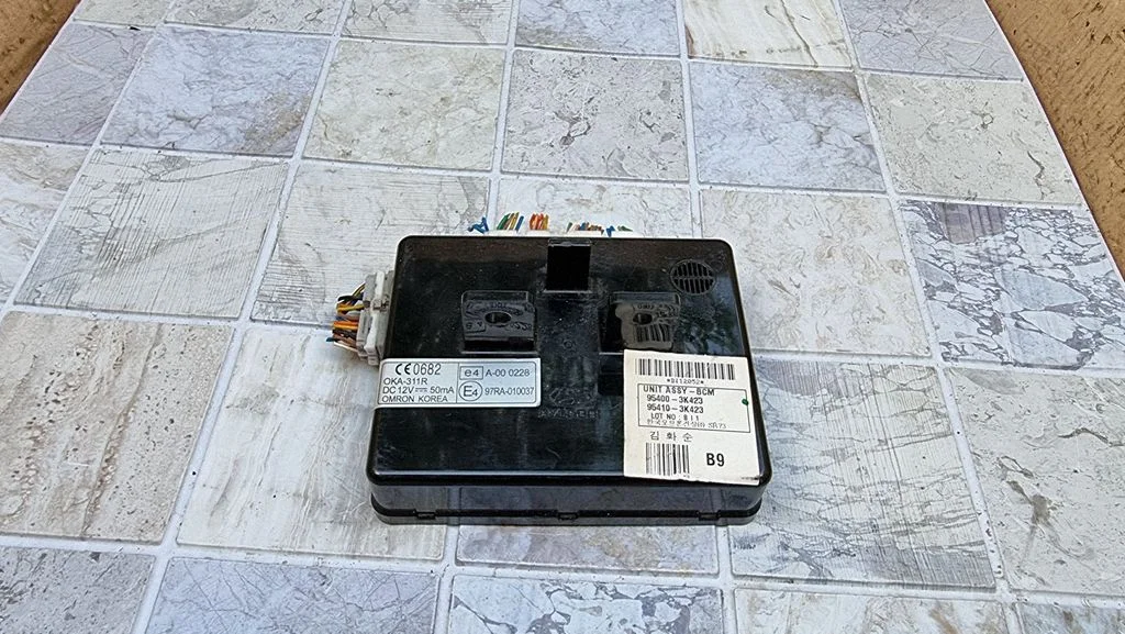 Comfort/convenience module 97RA010037 – Hyundai Sonata (2006-2015)