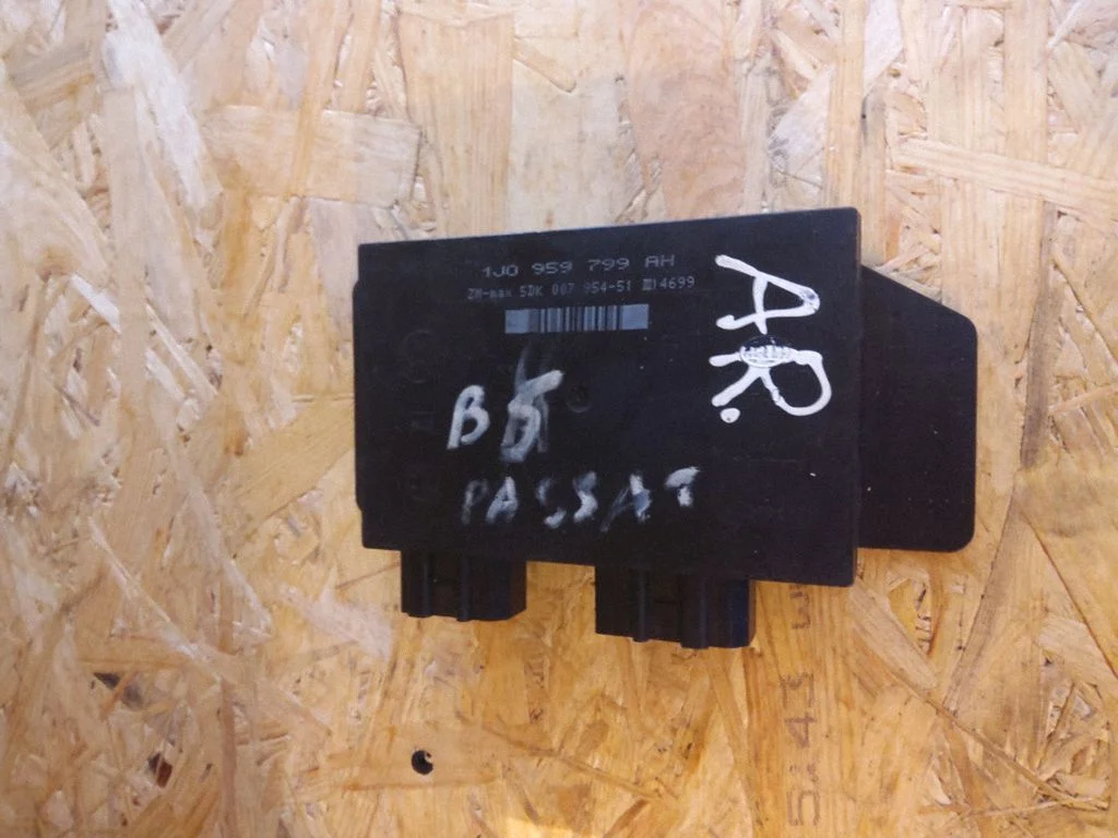 Comfort/convenience module 1J0959799AH