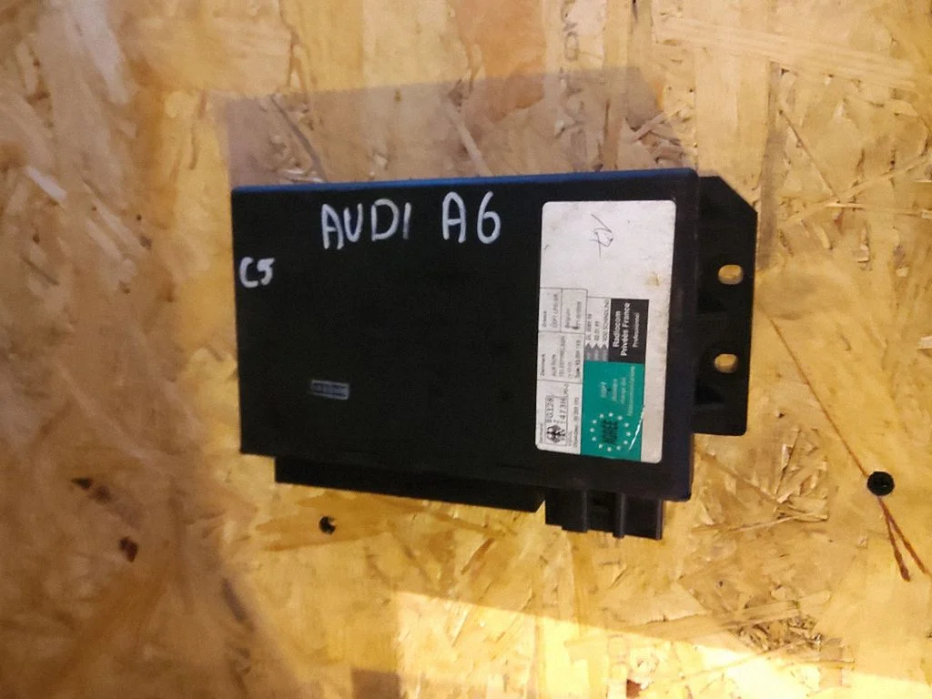 Comfort/convenience module 4B0962258D