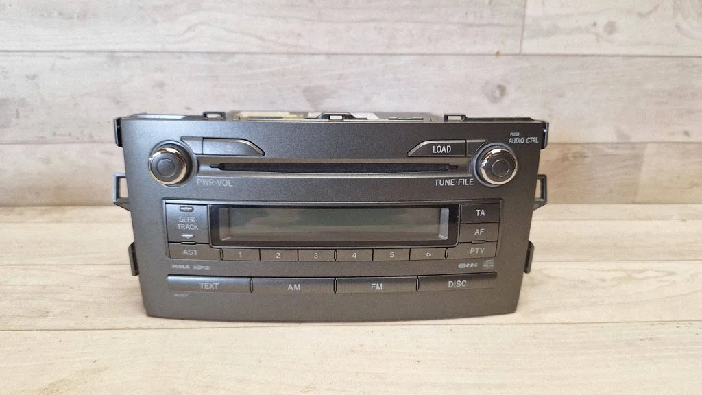 Raadio / CD/DVD-mängija / navigatsioon – Toyota Auris 150 (2006-2012)