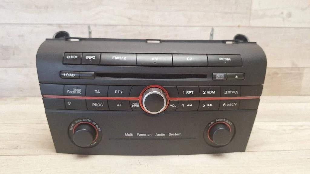 Radio/CD/DVD/GPS head unit 14795208