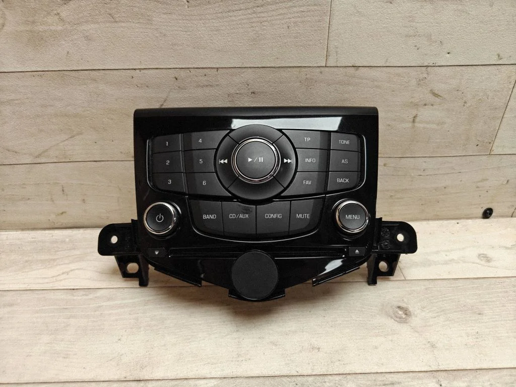 Radio/CD/DVD/GPS head unit 94563271