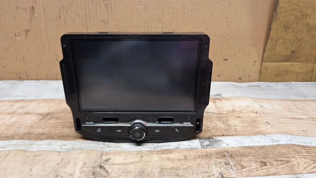 Radio/CD/DVD/GPS head unit 7310500000000X