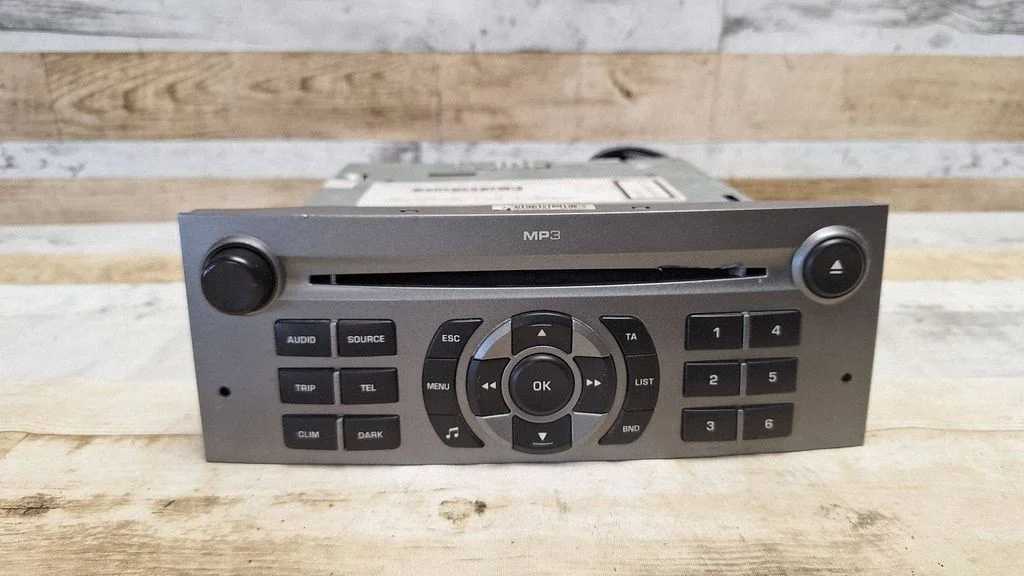 Radio/CD/DVD/GPS head unit 9660647677