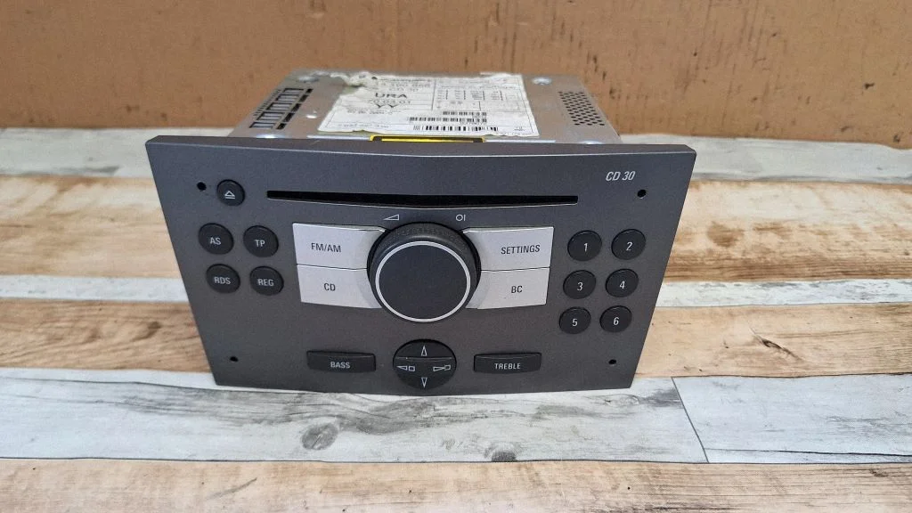 Radio/CD/DVD/GPS head unit 13190856