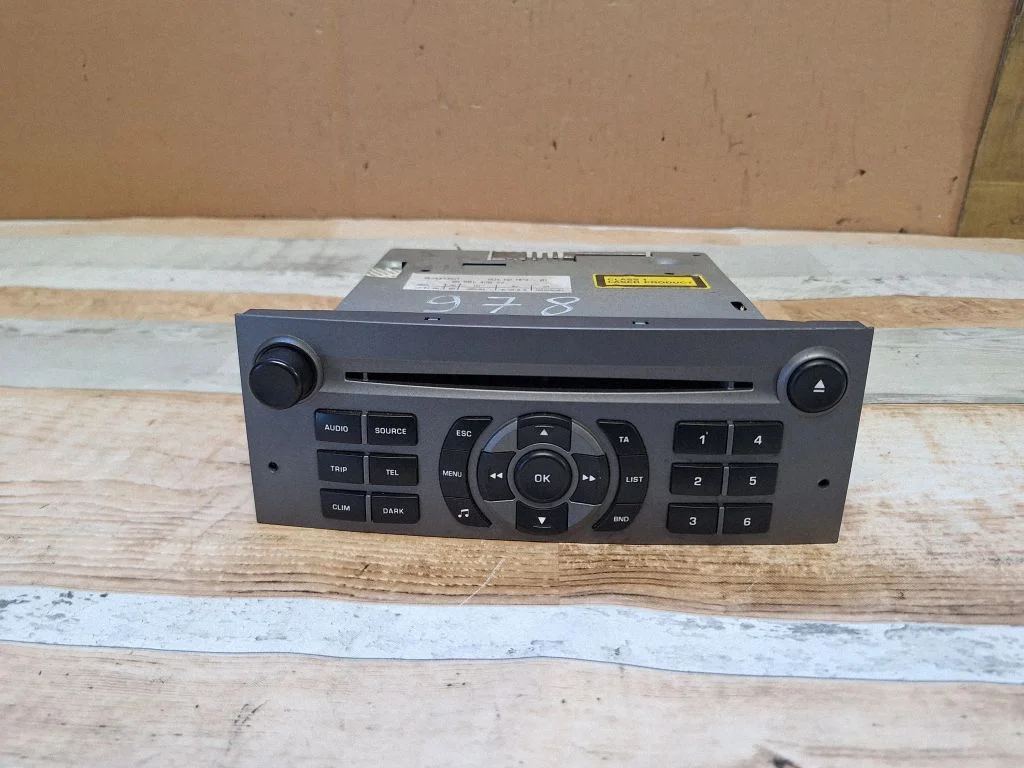 Radio, odtwarzacz CD/DVD, nawigacja 9659142877