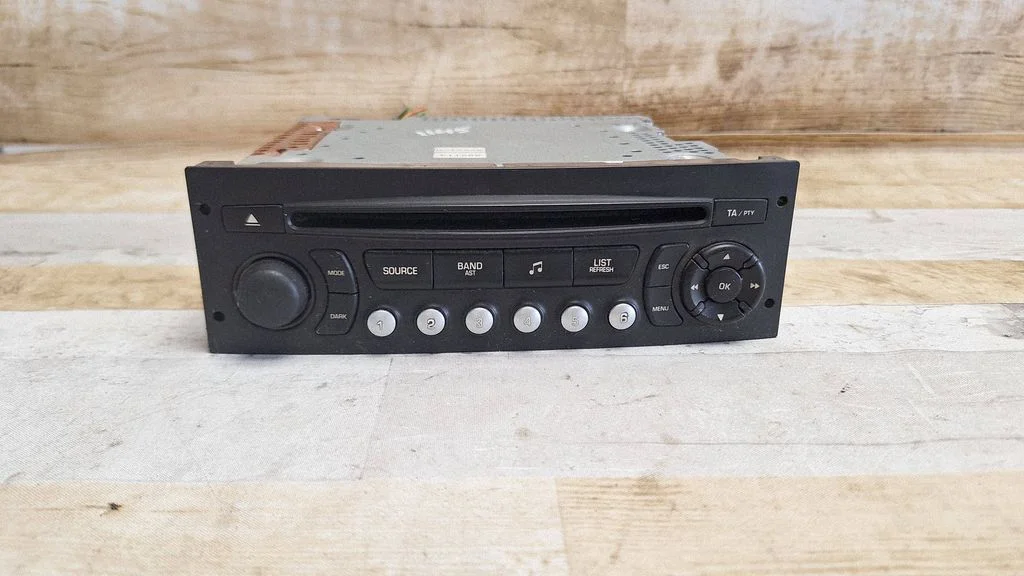 Radio/CD/DVD atskaņotājs/navigācija 96639793XT