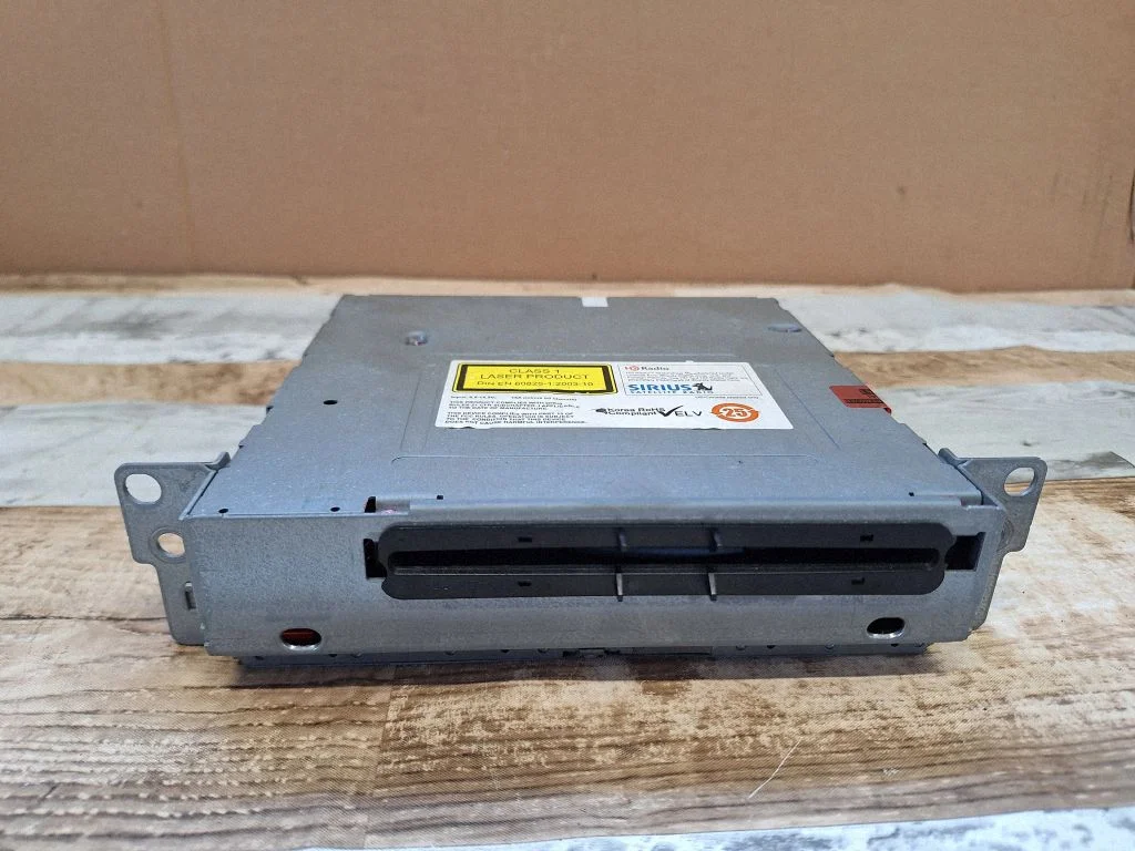 Radio/CD/DVD/GPS head unit 926990001