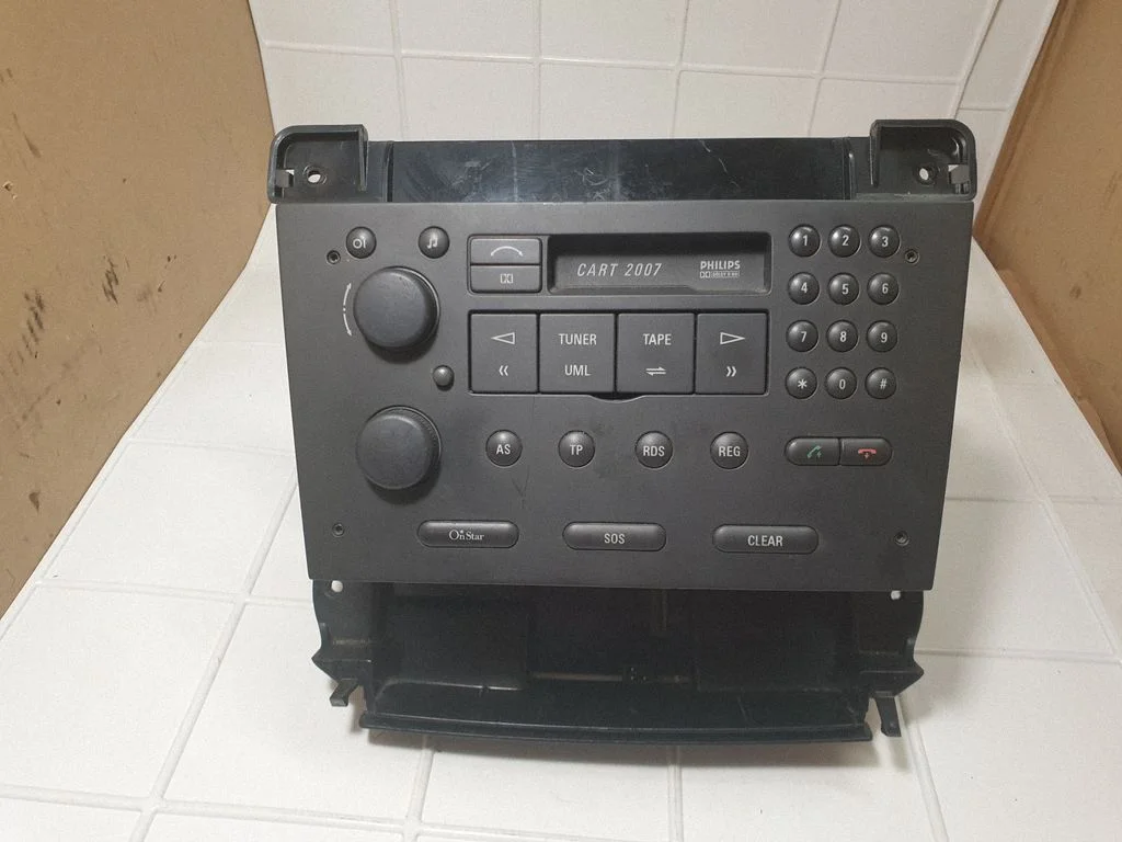 Radio/CD/DVD/GPS head unit 2442172