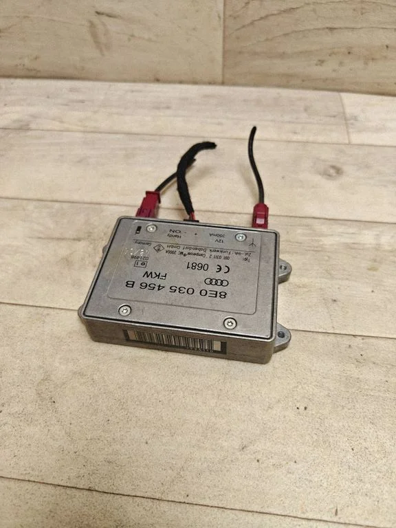 Aerial antenna amplifier 8E0035456B