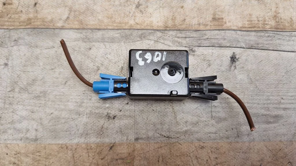 Aerial antenna amplifier 9231466