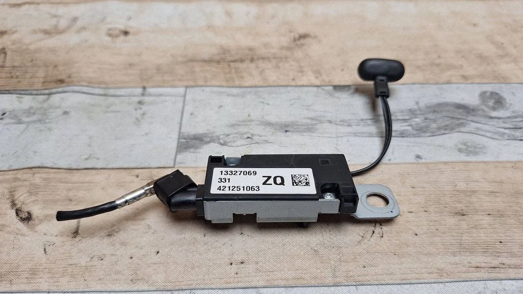Aerial antenna amplifier 13327069