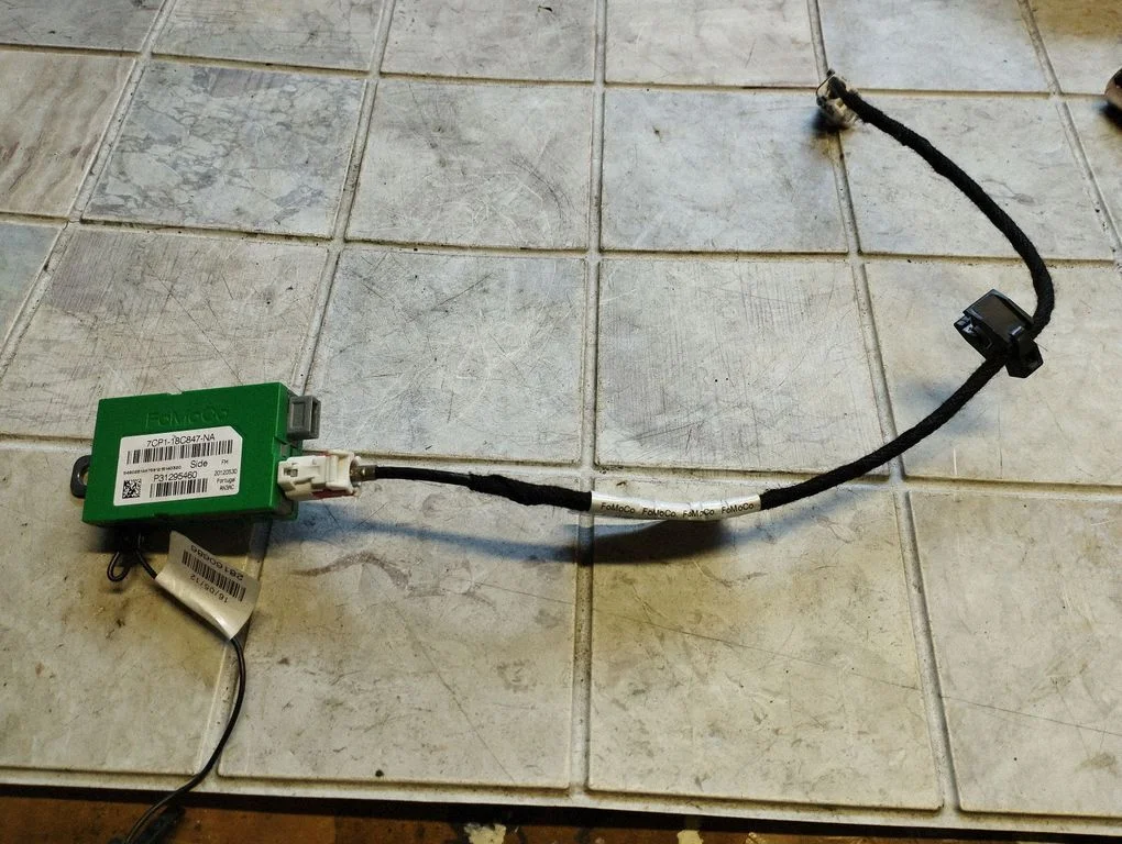 Antenni võimendi 7CP118C847NA