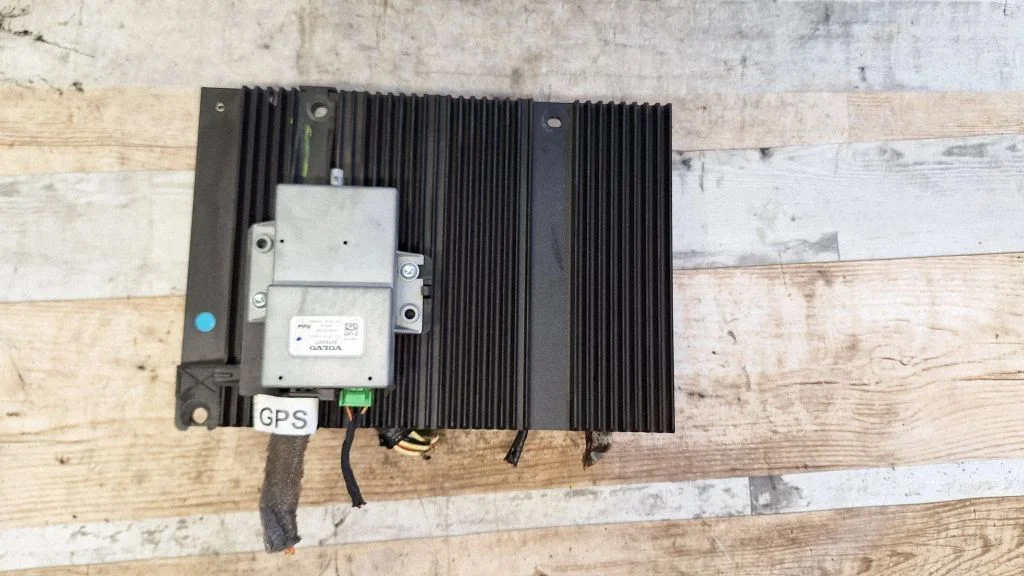Sound amplifier 30732824