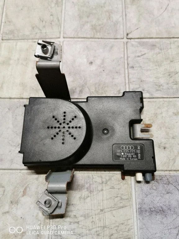 Wzmacniacz antenowy – Audi A3 S3 8L (1996-2003)