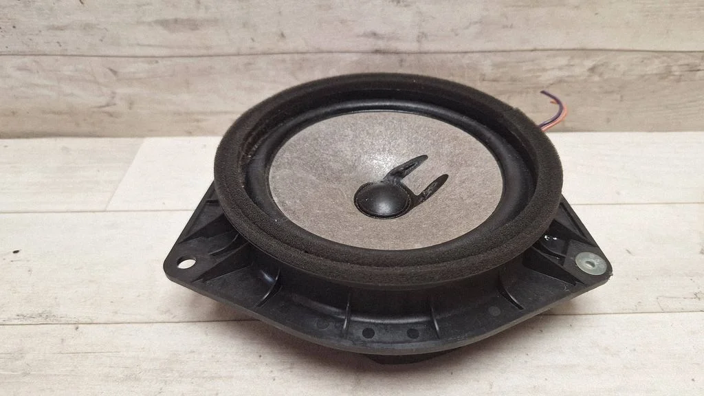 Front door speaker 861600F020