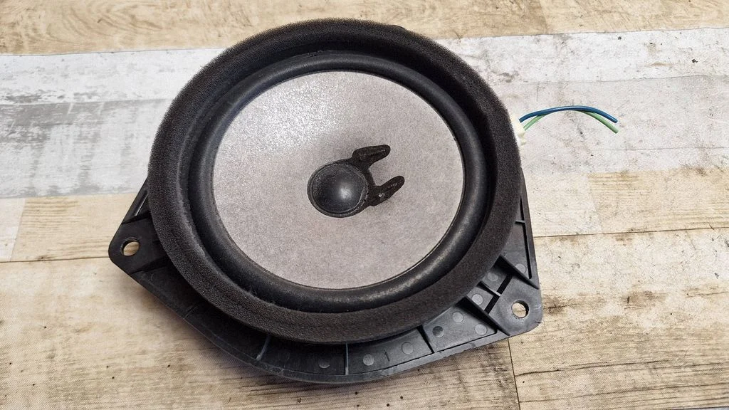 Front door speaker 861600F020